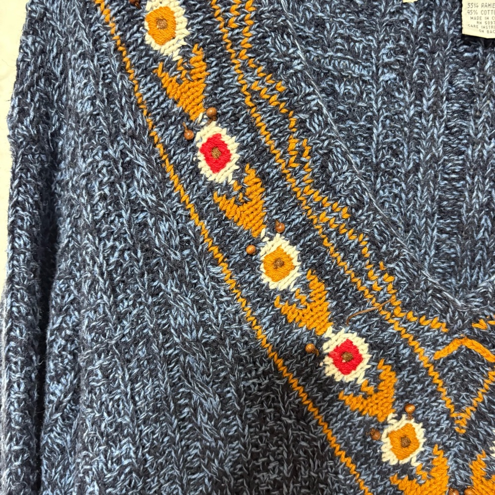Vintage Melbourne Country Clothing Company V-neck sweater. - Picture 3 of 6
